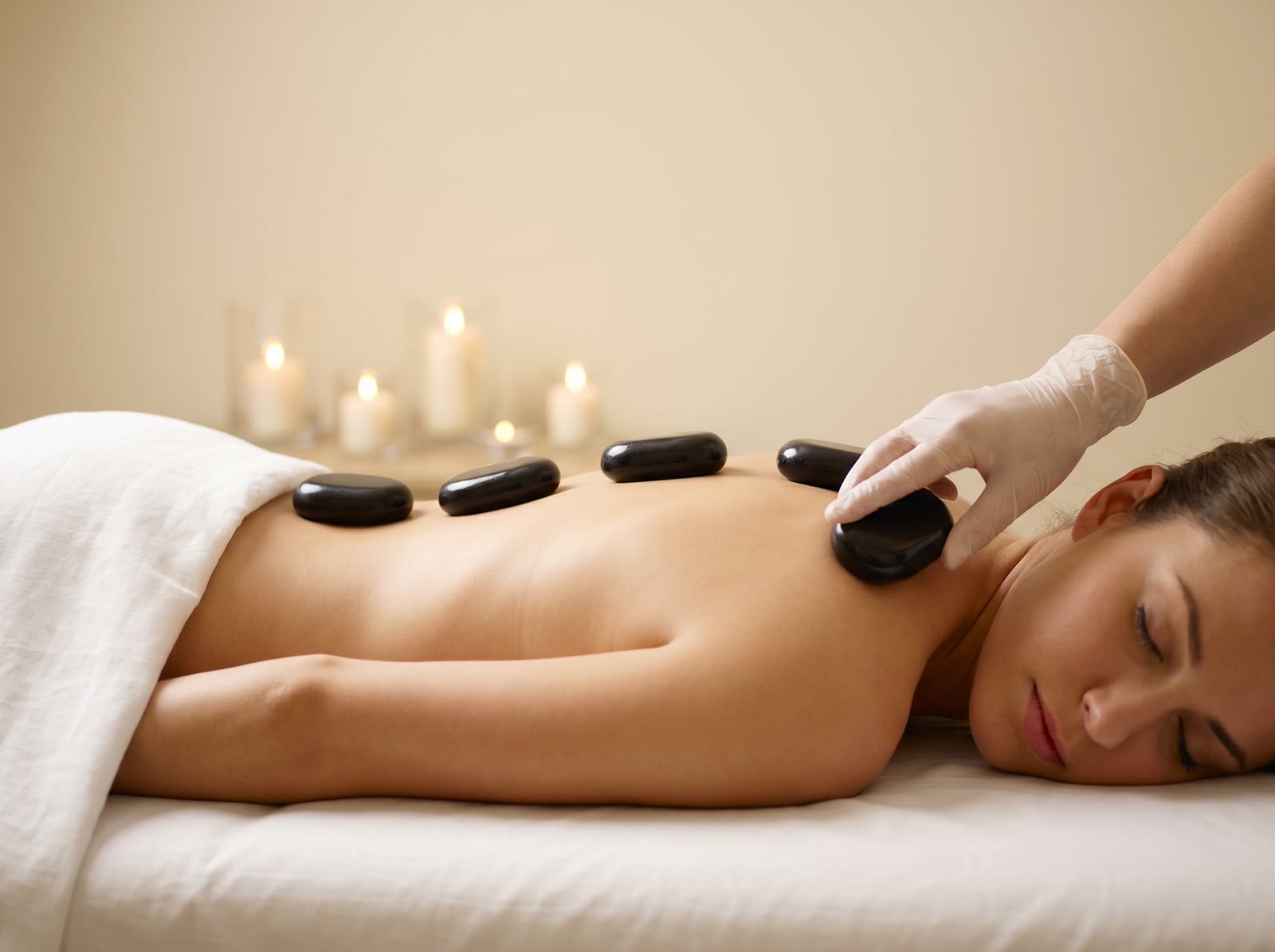 Glowe Aesthetics gift voucher — Wellington spa and beauty gift